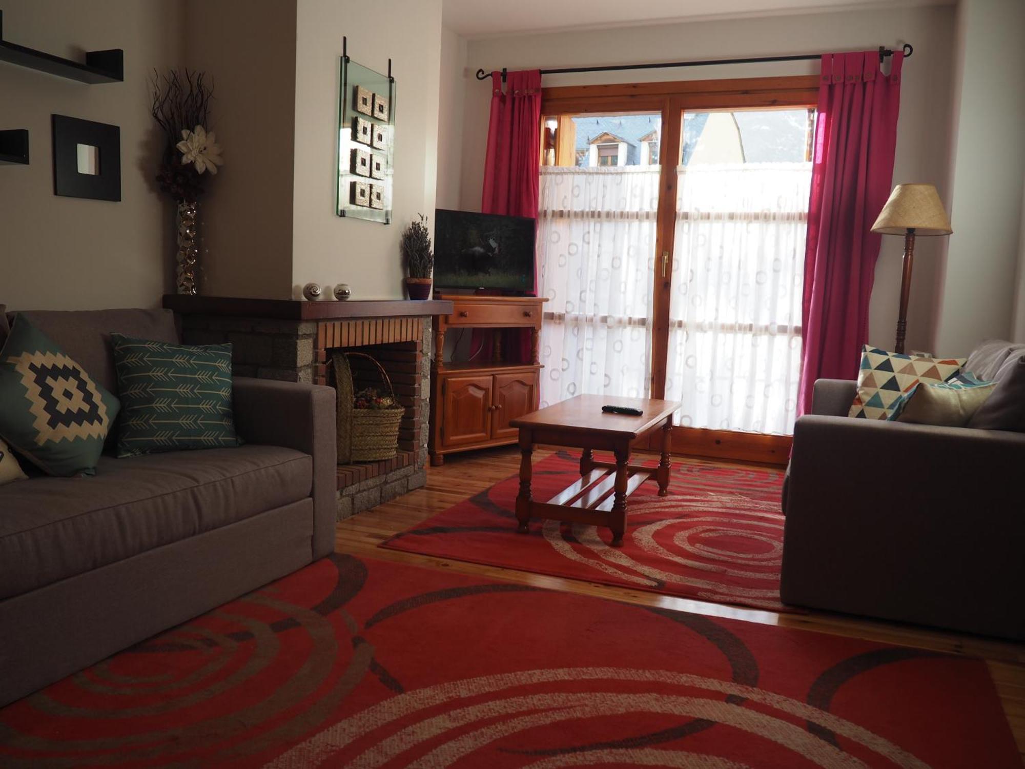 Apartmán Reconquista Benasque Exteriér fotografie